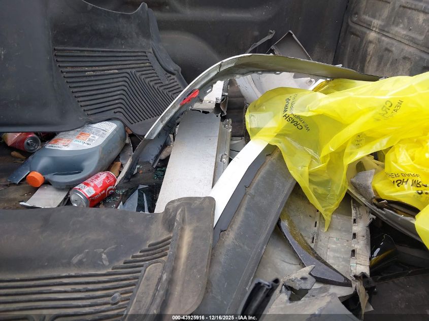 2017 Chevrolet Silverado 1500 2Lt VIN: 3GCUKREC4HG357773 Lot: 43925916