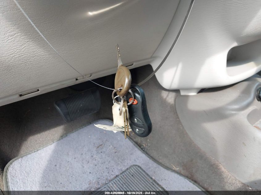 2001 Chrysler Pt Cruiser VIN: 3C8FY4BBX1T577677 Lot: 43925945