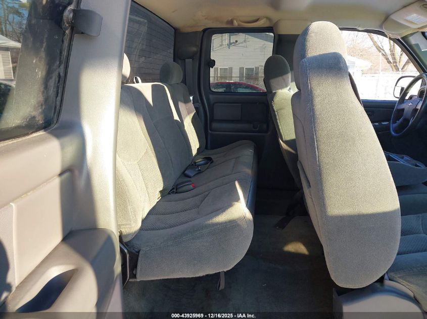 2005 Chevrolet Silverado 1500 Ls VIN: 1GCEC19Z85Z108888 Lot: 43925969