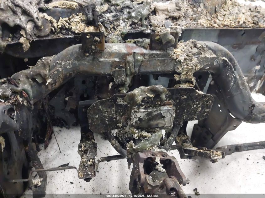 2015 Chevrolet Silverado 1500 1Lt VIN: 1GCVKREC5FZ147829 Lot: 43925976