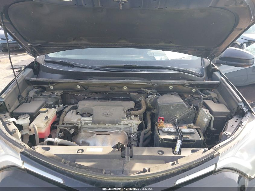 2018 Toyota Rav4 Le VIN: 2T3BFREV2JW707016 Lot: 43925991