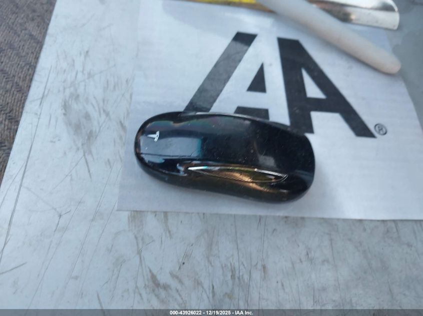 2016 Tesla Model X 60D/70D/75D/90D/P100D VIN: 5YJXCBE2XGF017668 Lot: 43926022