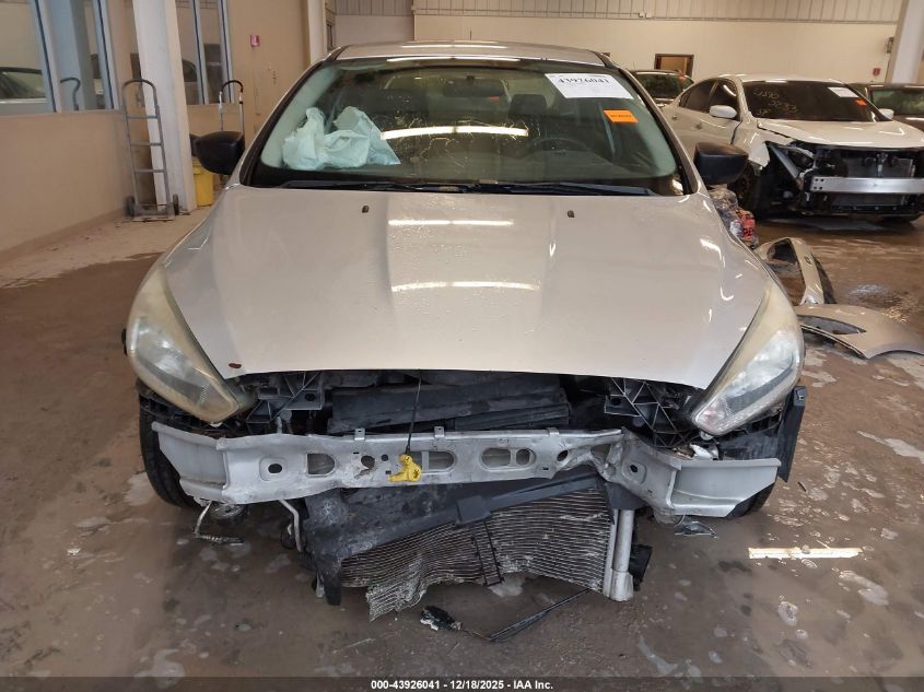 2015 Ford Focus S VIN: 1FADP3E21FL220009 Lot: 43926041