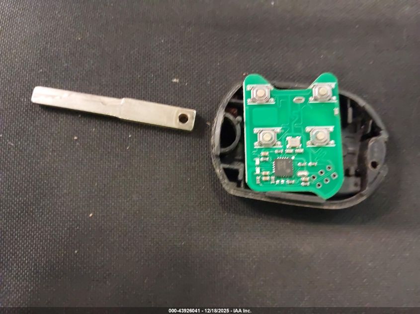 2015 Ford Focus S VIN: 1FADP3E21FL220009 Lot: 43926041