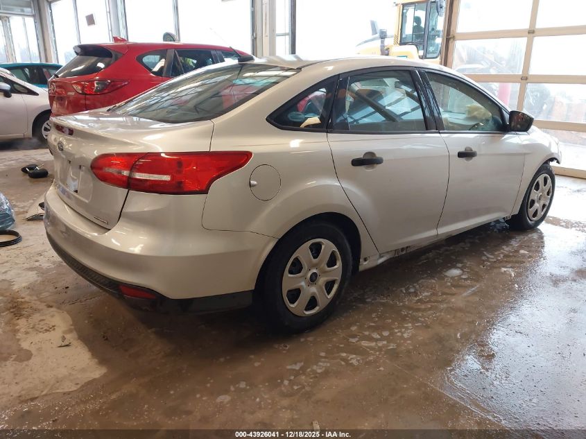 2015 Ford Focus S VIN: 1FADP3E21FL220009 Lot: 43926041