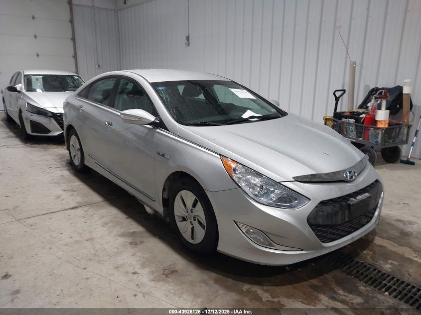 HYUNDAI SONATA HYBRID