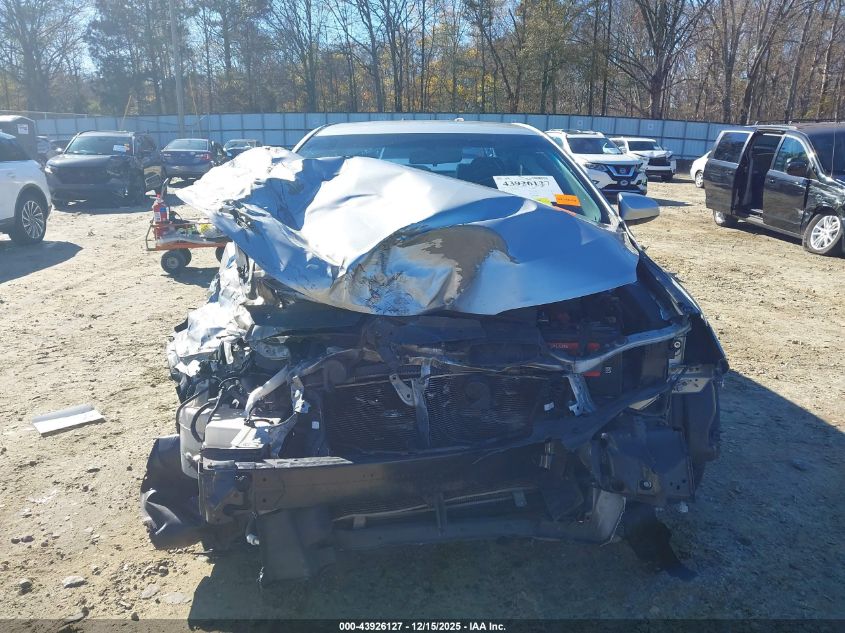 2016 Toyota Camry Le VIN: 4T4BF1FK4GR547623 Lot: 43926127