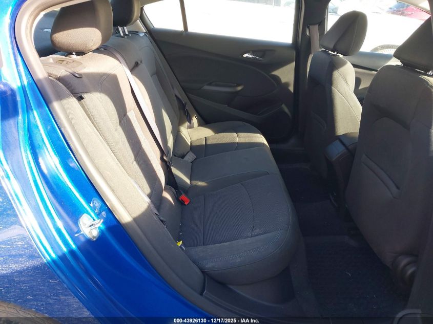 2017 Chevrolet Cruze Lt Auto VIN: 1G1BE5SM8H7110555 Lot: 43926130