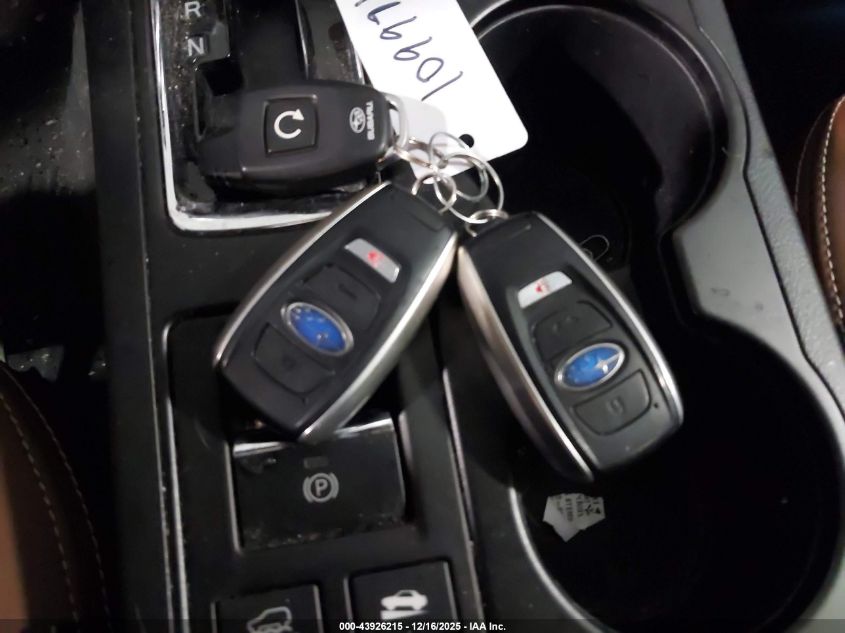 2018 Subaru Outback 2.5I Touring VIN: 4S4BSATC6J3332597 Lot: 43926215