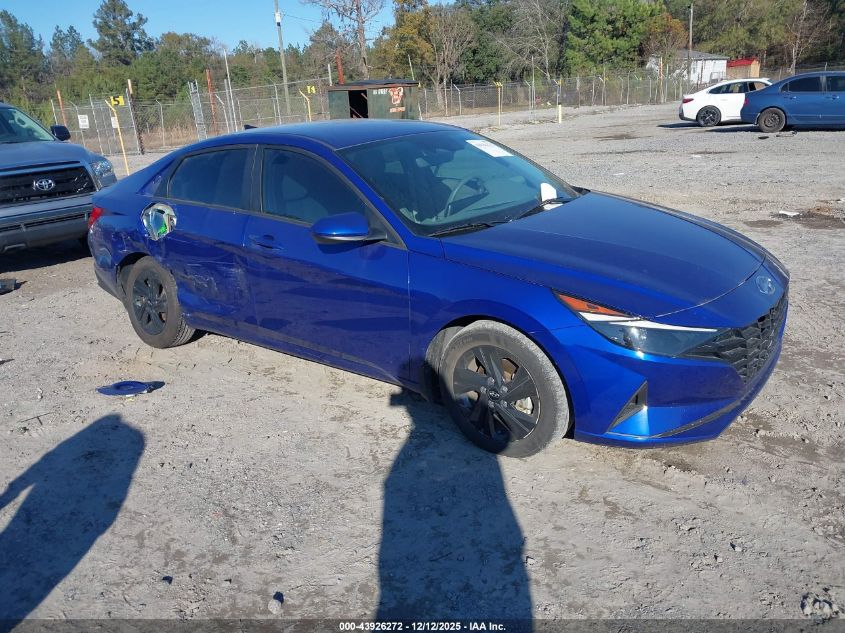 HYUNDAI ELANTRA BLUE