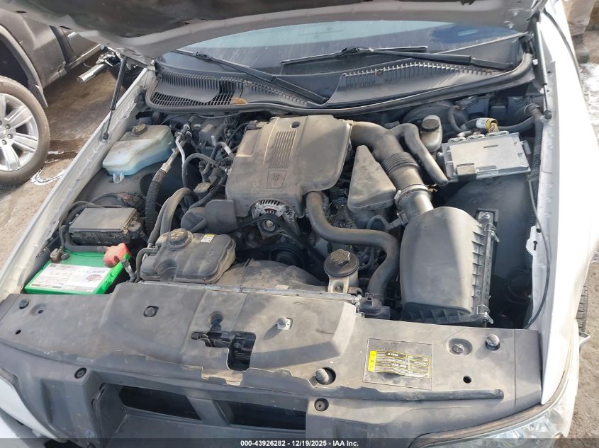 2010 Lincoln Town Car Signature Limited VIN: 2LNBL8CVXAX750378 Lot: 43926282