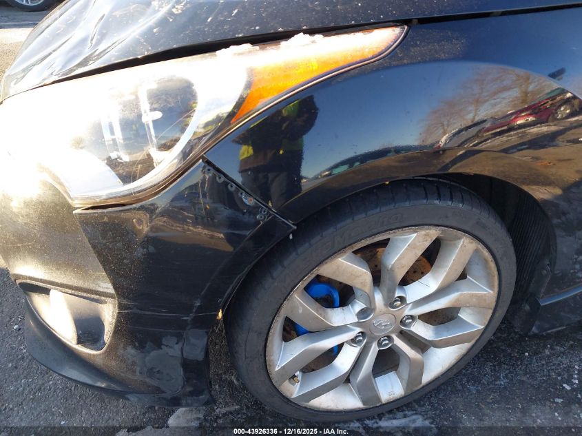 2014 Hyundai Veloster Turbo W/Blue VIN: KMHTC6AE2EU207485 Lot: 43926336