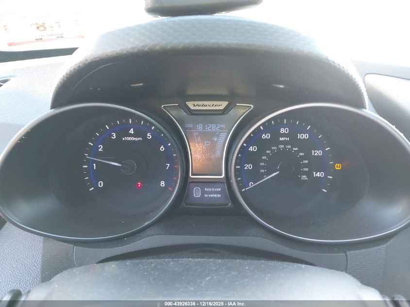 2014 Hyundai Veloster Turbo W/Blue VIN: KMHTC6AE2EU207485 Lot: 43926336