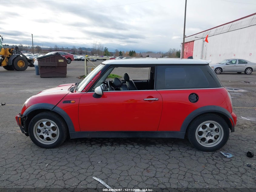 2003 Mini Cooper VIN: WMWRC33433TC46302 Lot: 43926397