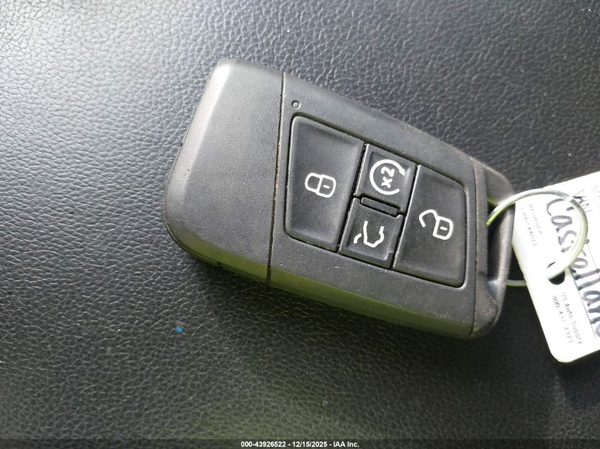 2018 Volkswagen Atlas 3.6L V6 Sel VIN: 1V2ER2CA2JC540945 Lot: 43926522