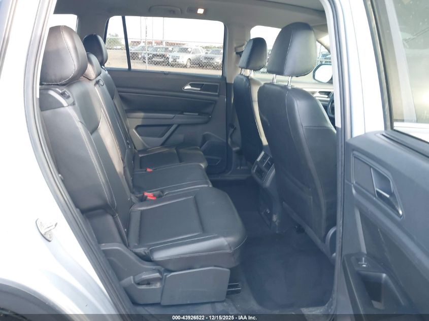 2018 Volkswagen Atlas 3.6L V6 Sel VIN: 1V2ER2CA2JC540945 Lot: 43926522