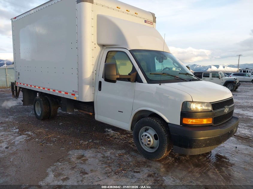 2018 CHEVROLET EXPRESS CUTAWAY WORK VAN