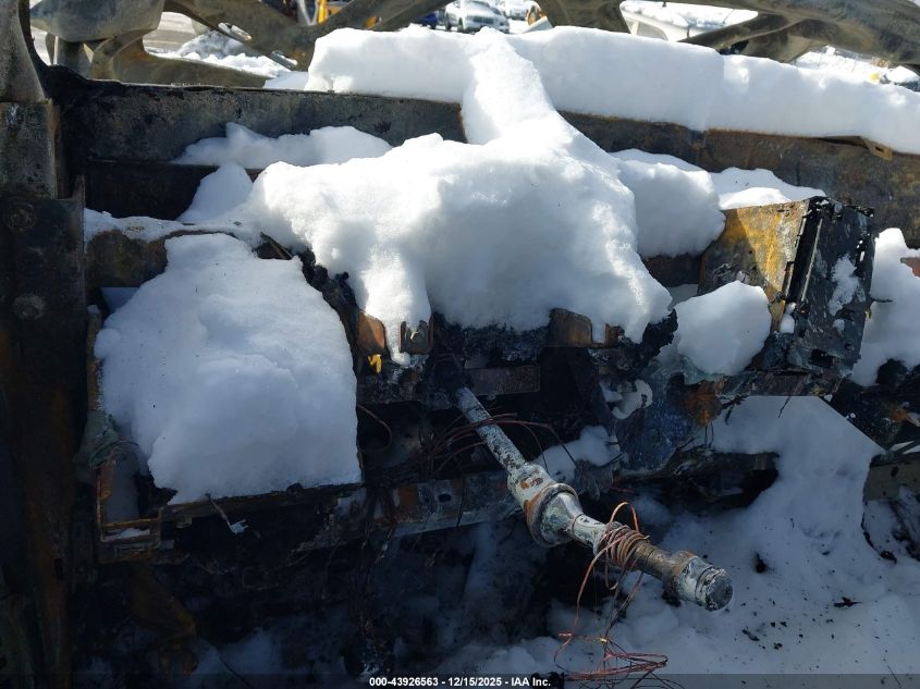 2001 Ford F-350 Lariat/Xl/Xlt VIN: 1FTSW31F81EB64192 Lot: 43926563