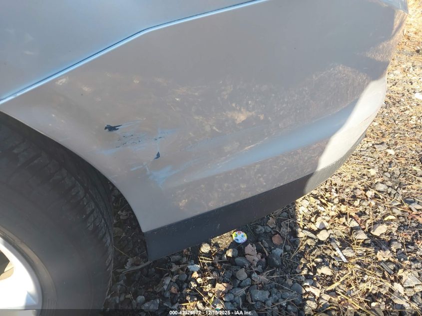 2014 Ford Focus Se VIN: 1FADP3F25EL387812 Lot: 43926572