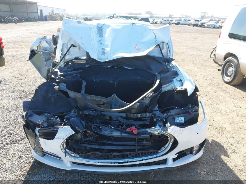 2015 Tesla Model S 85D/P85D VIN: 5YJSA1E4XFF105274 Lot: 43926602