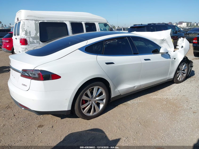 2015 Tesla Model S 85D/P85D