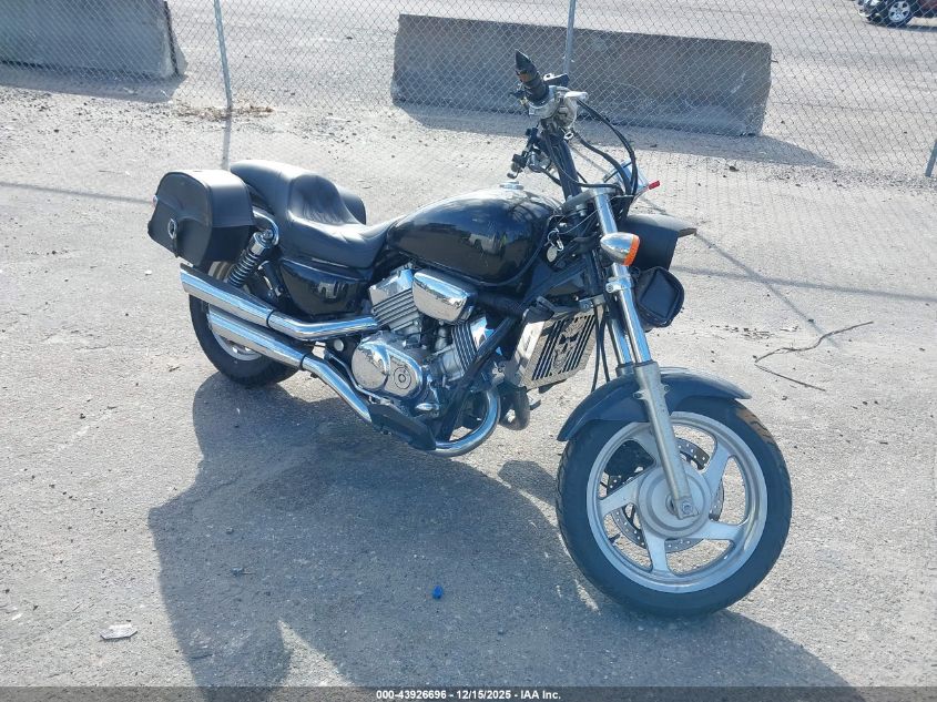 1997 Honda Vf750 C2 VIN: JH2RC4337VM201901 Lot: 43926696