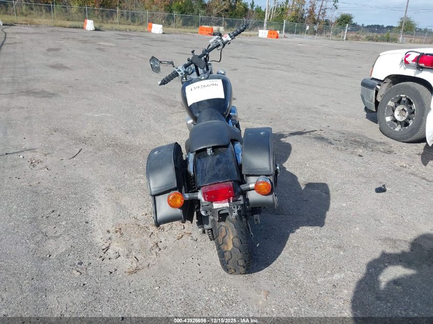 1997 Honda Vf750 C2 VIN: JH2RC4337VM201901 Lot: 43926696