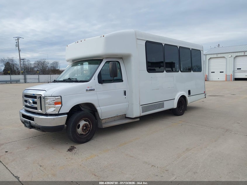 2019 Ford E-350 Cutaway