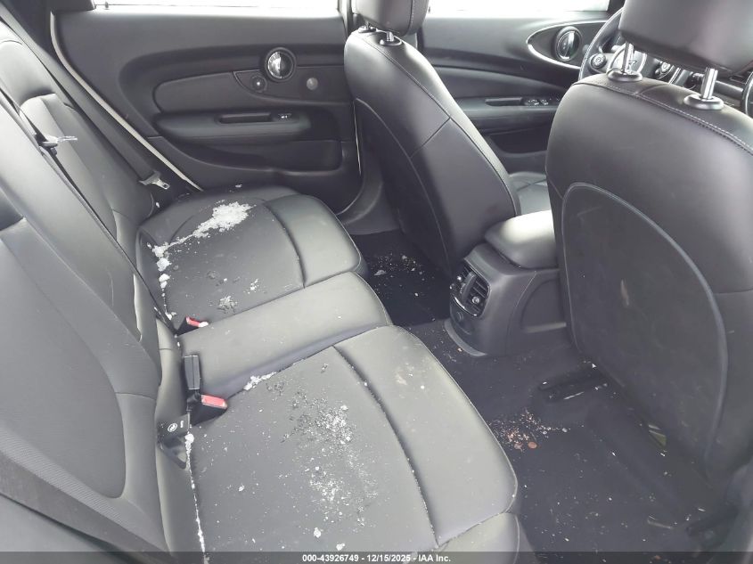 2017 Mini Clubman Cooper VIN: WMWLU1C54H2F27599 Lot: 43926749