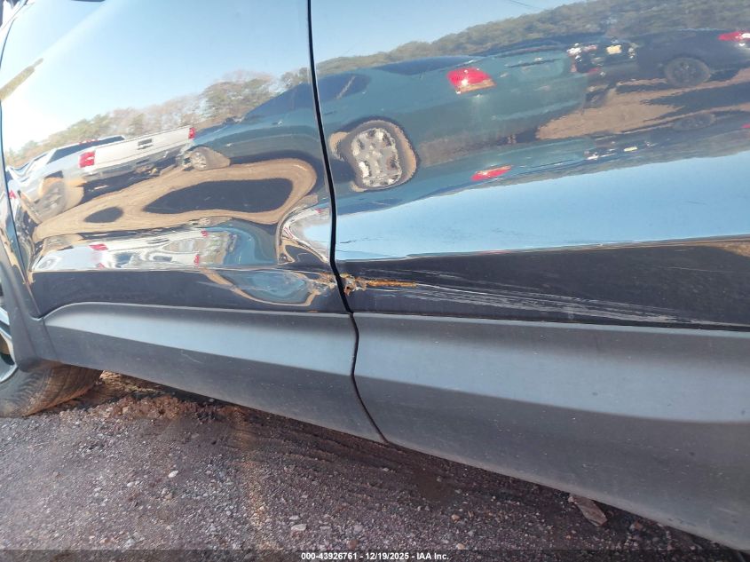 2016 Hyundai Santa Fe Sport 2.4L VIN: 5XYZU3LB0GG332440 Lot: 43926761