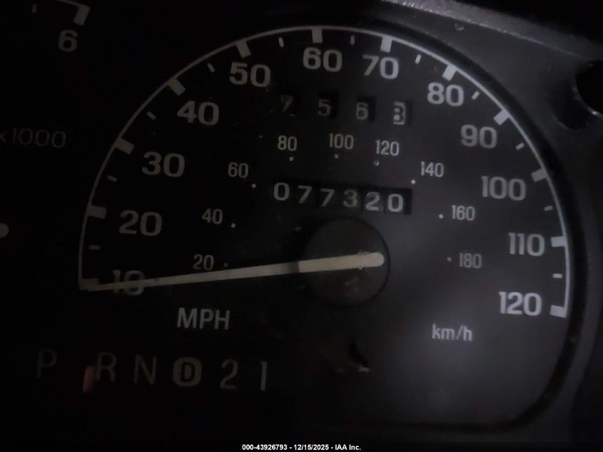 2001 Ford Explorer Eddie Bauer VIN: 1FMZU74EX1ZA12031 Lot: 43926793