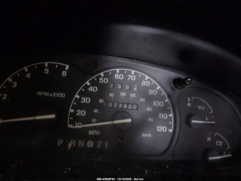 2001 Ford Explorer Eddie Bauer VIN: 1FMZU74EX1ZA12031 Lot: 43926793