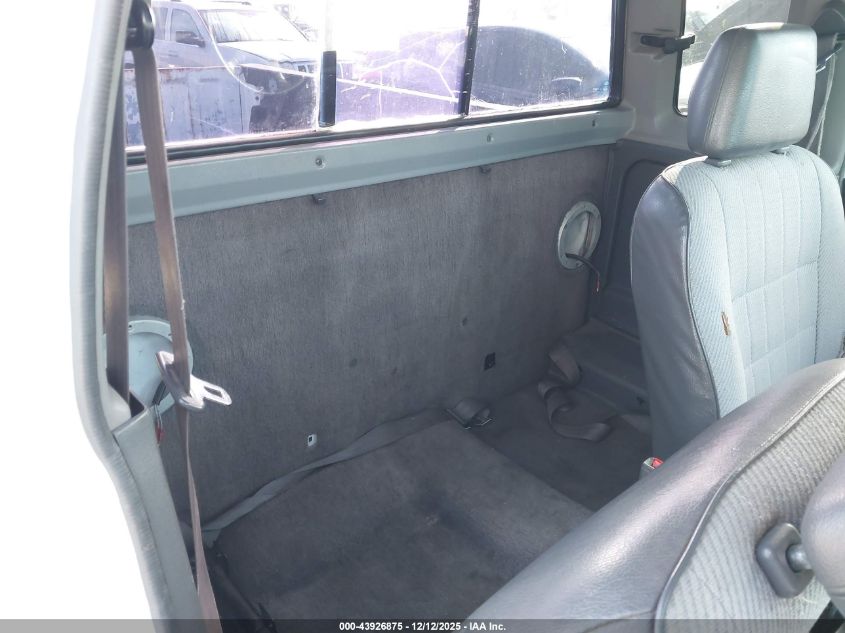 1995 Nissan Truck King Cab Xe VIN: 1N6SD16S7SC320717 Lot: 43926875