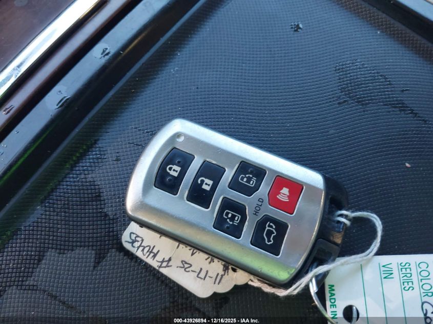 2012 Toyota Sienna Xle 7 Passenger VIN: 5TDDK3DC0CS035480 Lot: 43926894