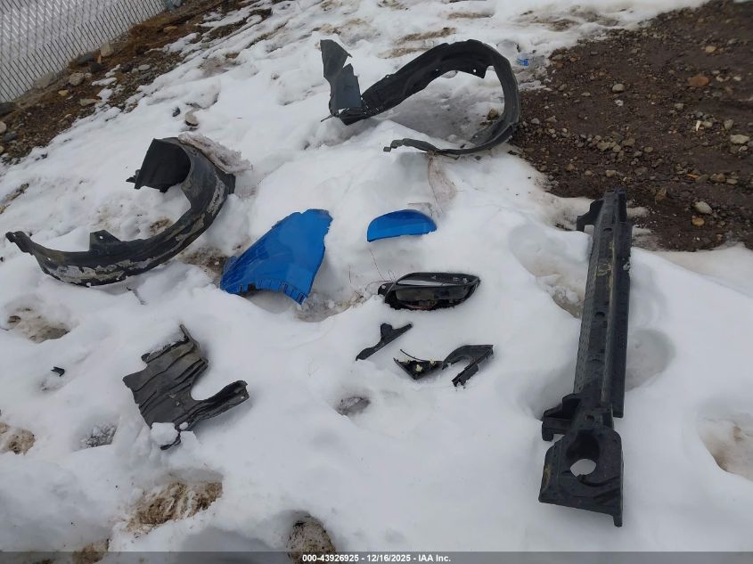 2016 Toyota Rav4 Xle VIN: 2T3RFREV1GW432018 Lot: 43926925