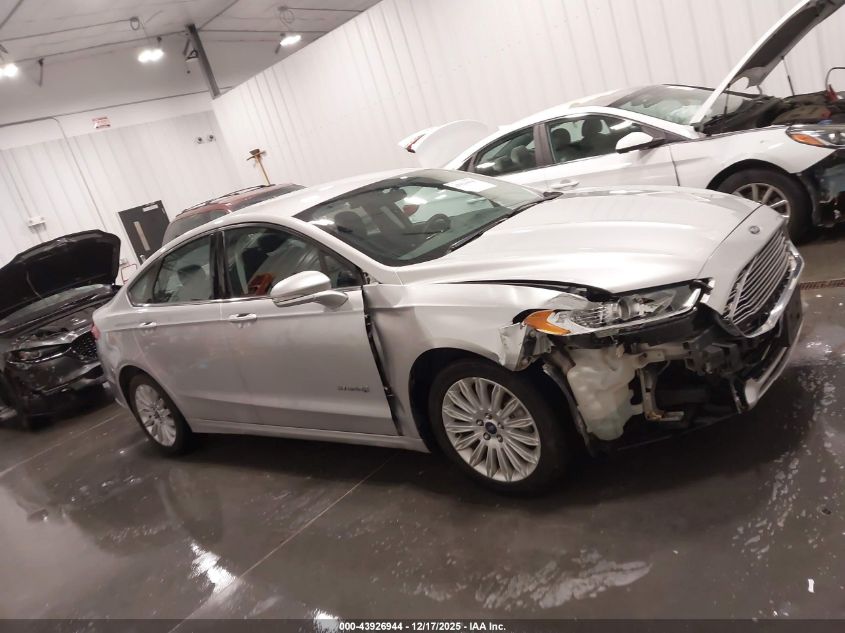 2013 Ford Fusion Hybrid Se VIN: 3FA6P0LU6DR365184 Lot: 43926944