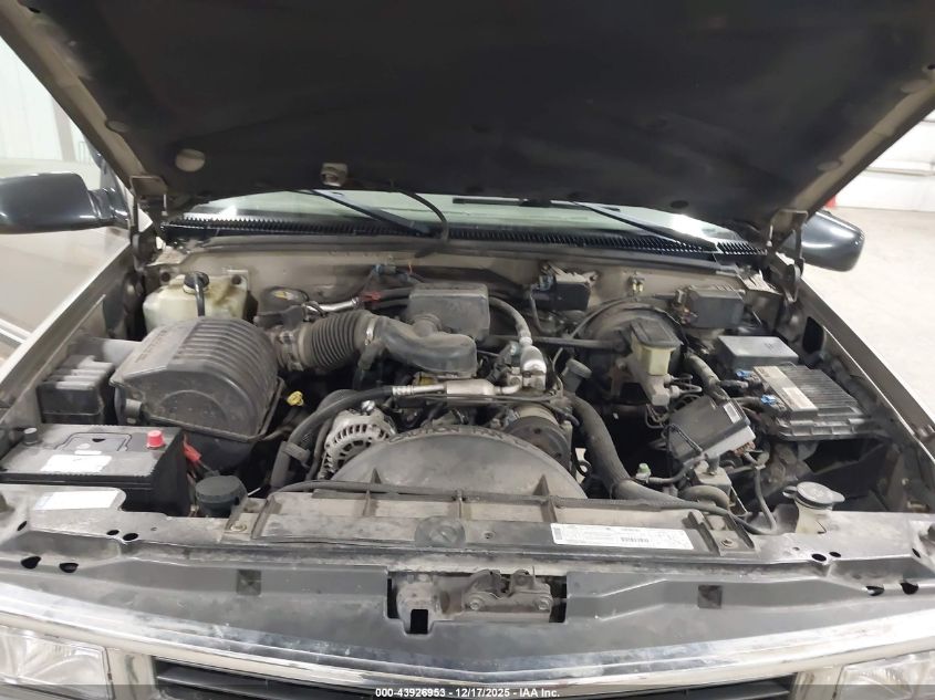 1998 Chevrolet C1500 Fleetside VIN: 1GCEC14M0WZ116416 Lot: 43926953