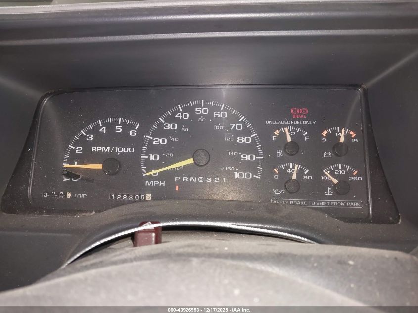 1998 Chevrolet C1500 Fleetside VIN: 1GCEC14M0WZ116416 Lot: 43926953