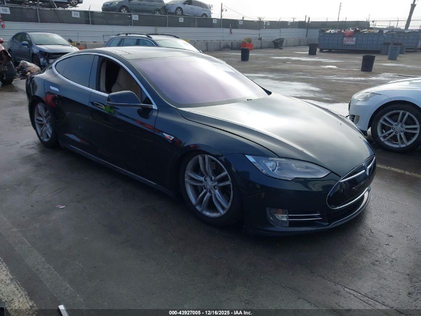 2013 Tesla Model S Performance