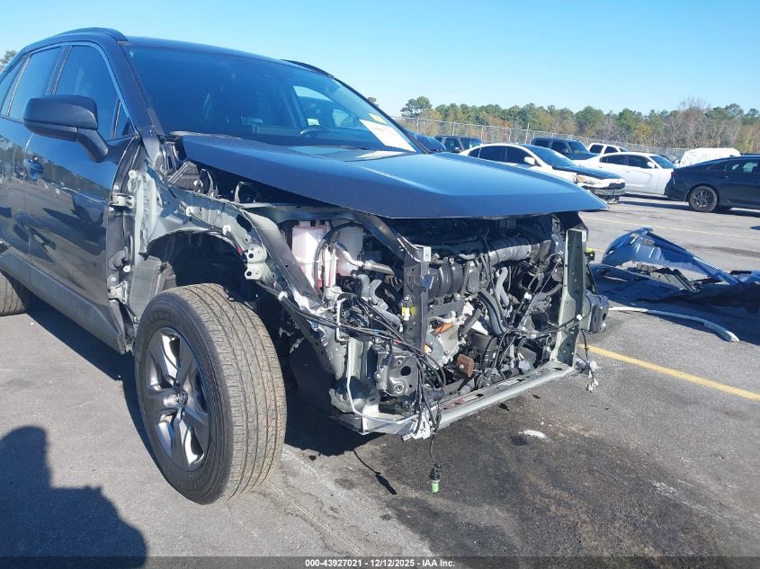 TOYOTA RAV4 HYBRID LE