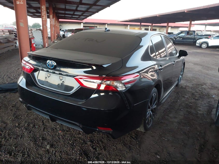 4T1B21HK3KU520103 2019 TOYOTA CAMRY photo no. 4