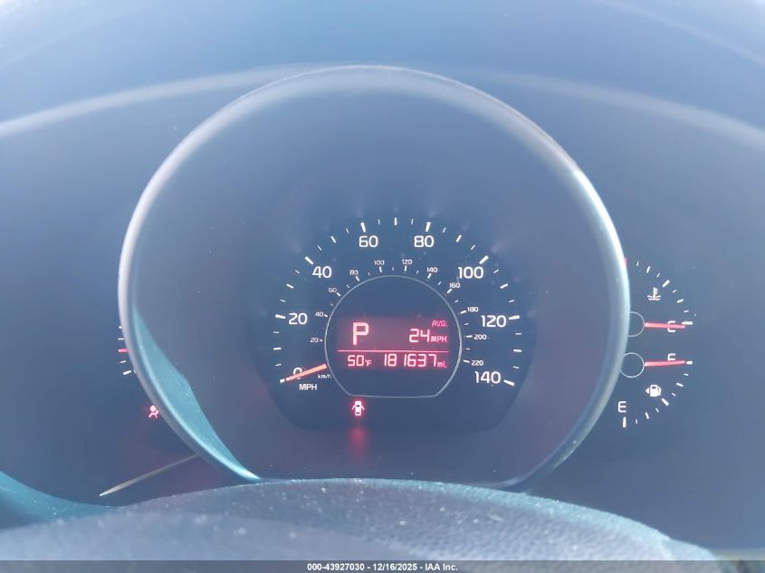 2014 Kia Soul + VIN: KNDJP3A57E7028792 Lot: 43927030