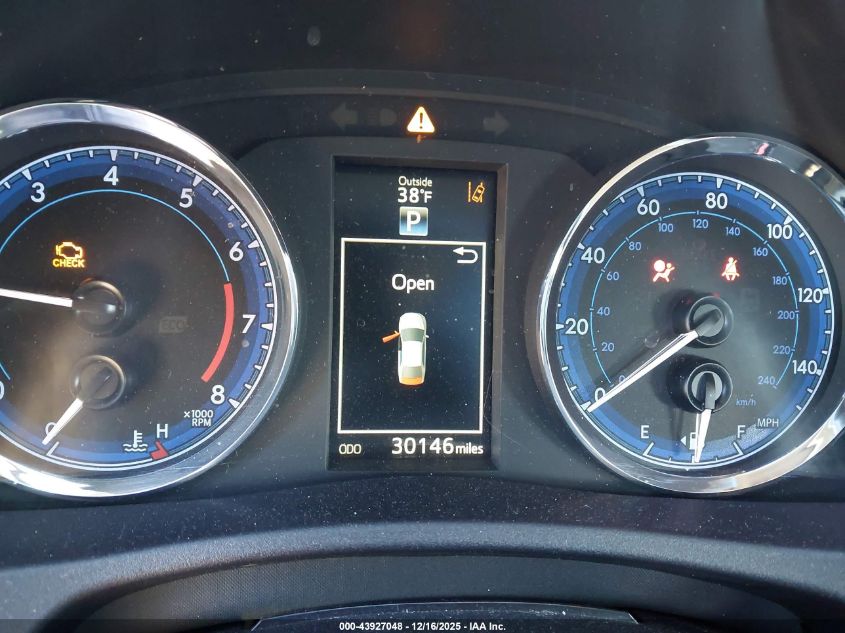 2017 Toyota Corolla Se VIN: 2T1BURHE1HC942979 Lot: 43927048