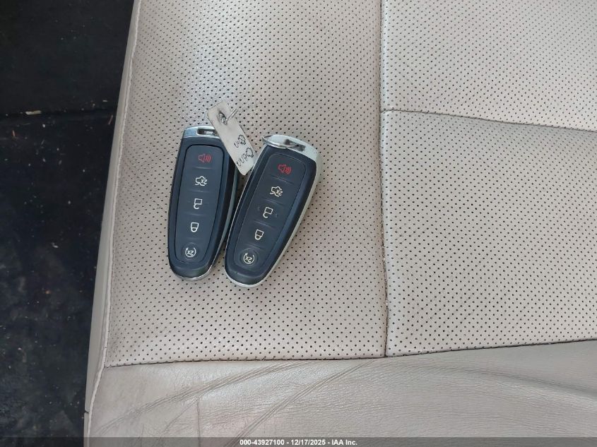 2016 Ford Expedition Limited VIN: 1FMJU1KT5GEF44895 Lot: 43927100