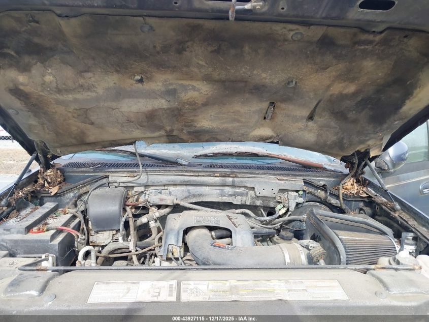 1999 Ford Expedition Eddie Bauer/Xlt VIN: 1FMPU18L2XLC20932 Lot: 43927115