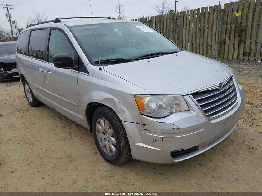2A8HR44E39R514832 2009 Chrysler Town & Country Lx auction photo 1