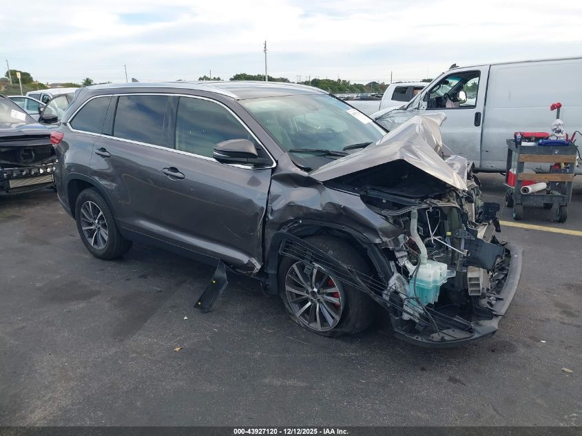 TOYOTA HIGHLANDER XLE