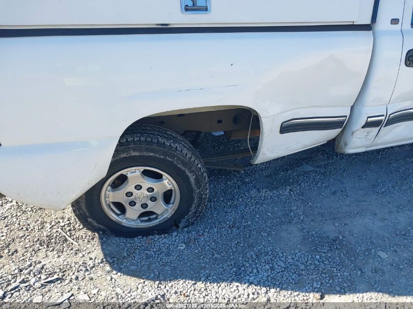 2000 Chevrolet Silverado 1500 VIN: 1GCEC14W4YZ274388 Lot: 43927123