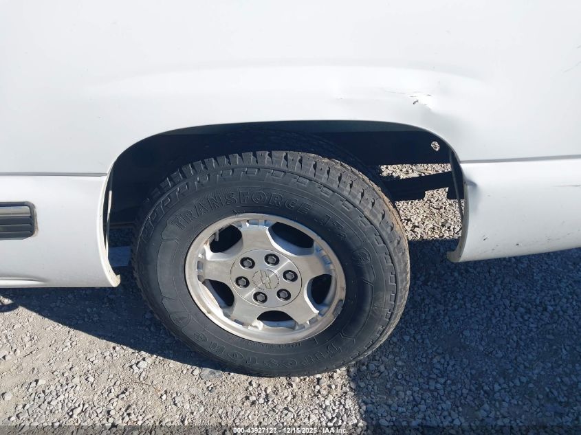 2000 Chevrolet Silverado 1500 VIN: 1GCEC14W4YZ274388 Lot: 43927123