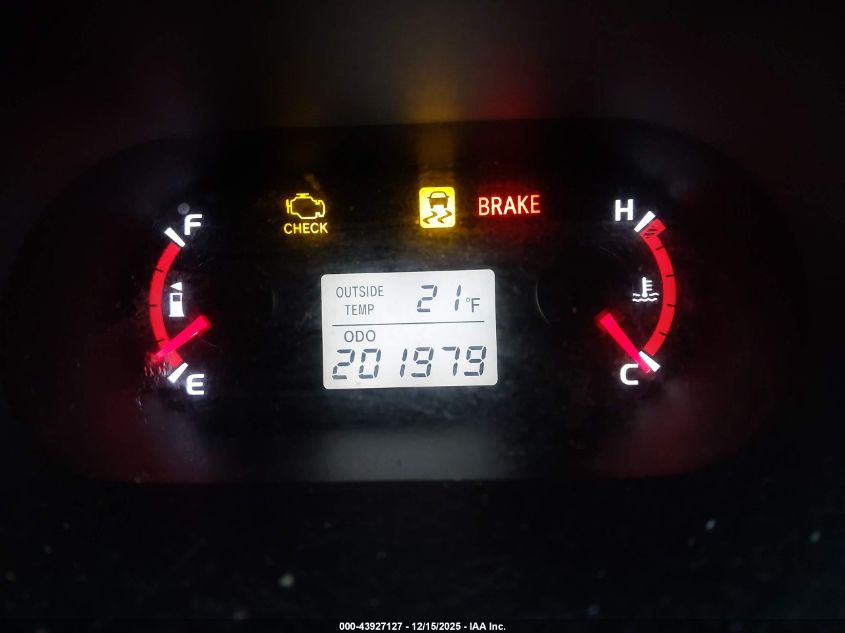 2010 Pontiac Vibe VIN: 5Y2SL6E82AZ401984 Lot: 43927127